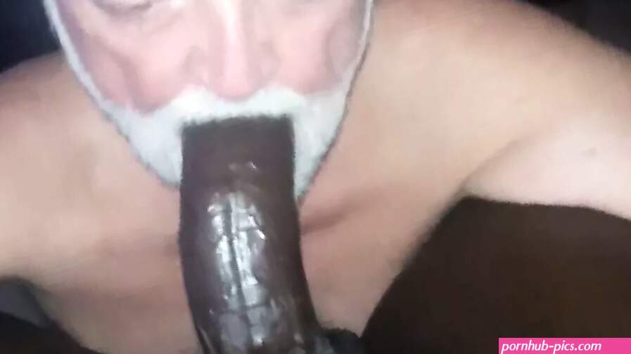 White Bearded Old Man Sucking Huge Black Dick: Gay Porn