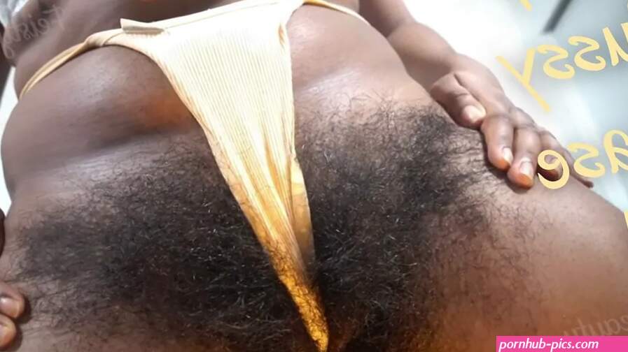 Hairy Pussy Tease 11: Ebony Bush Fetish Non Stop Talking 4K. Full clip on C4S MV LF and Fansly