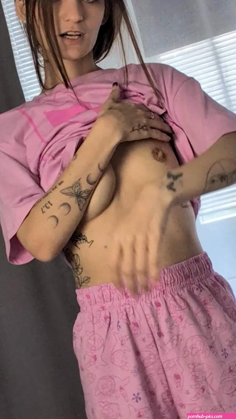 Victoria-Brooks Boob Drop and Brunette Nude adult