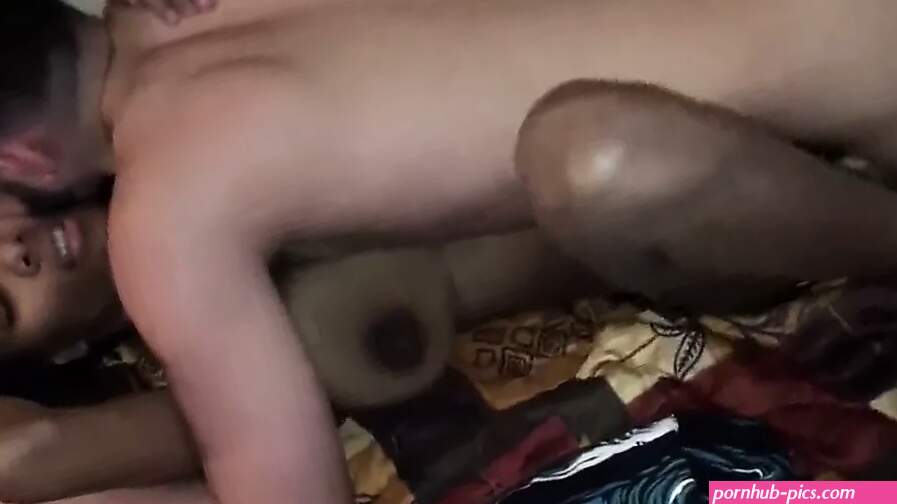 Ebony Fucks White Guy Creampie Porn Videos