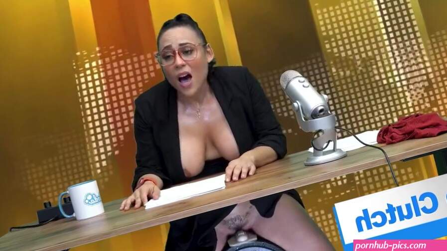 News Anchor goes full blown orgasm on air