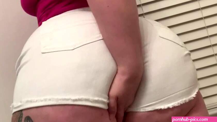 Paige Porcelains Video on X
