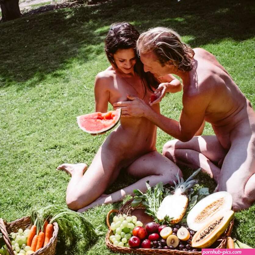 Watch Online A Weekend in the Garden of Eden Porn Movie Directed By Erika Lust