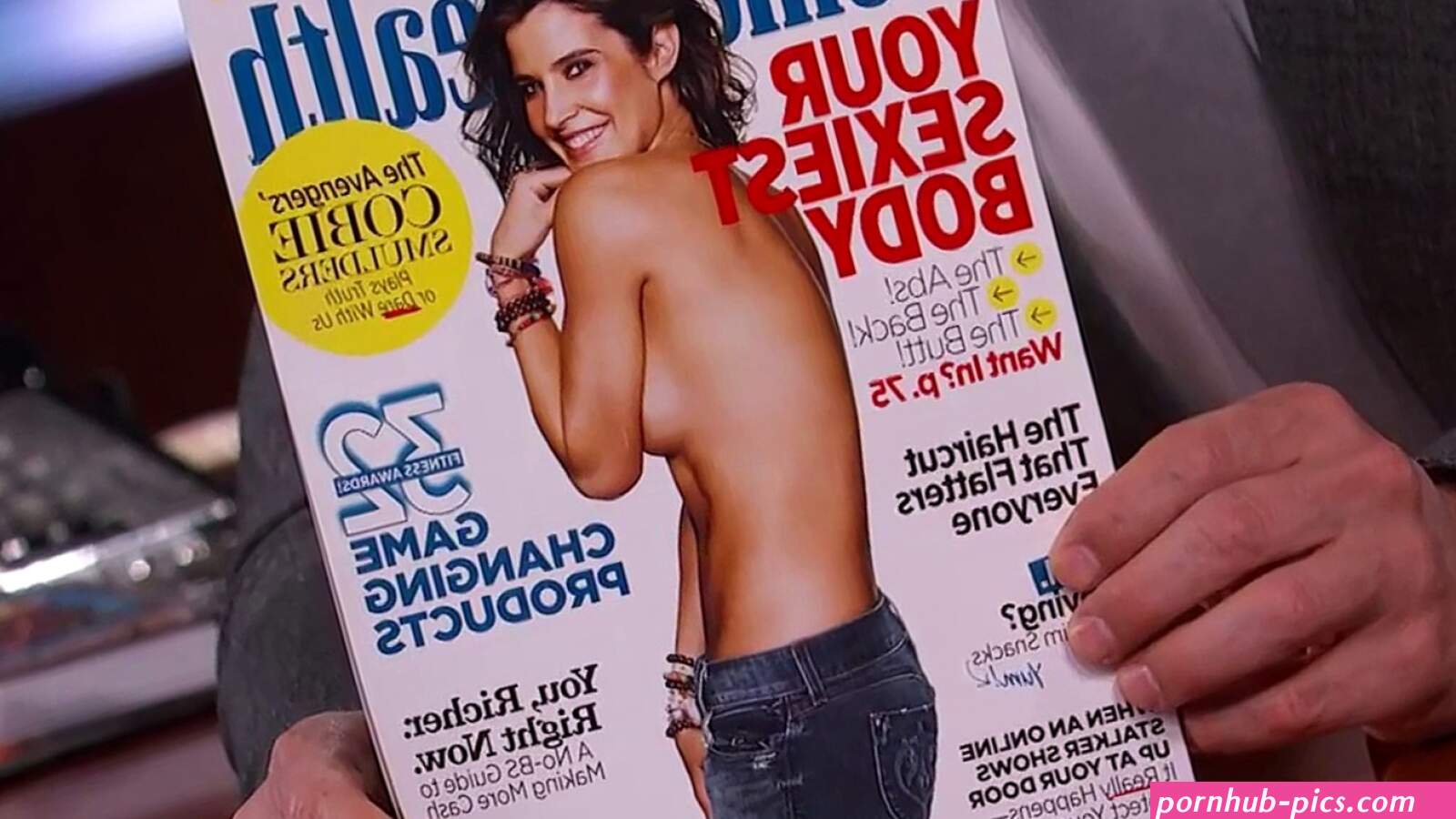 Cobie Smulders Posed Topless After Having a Baby Show HD