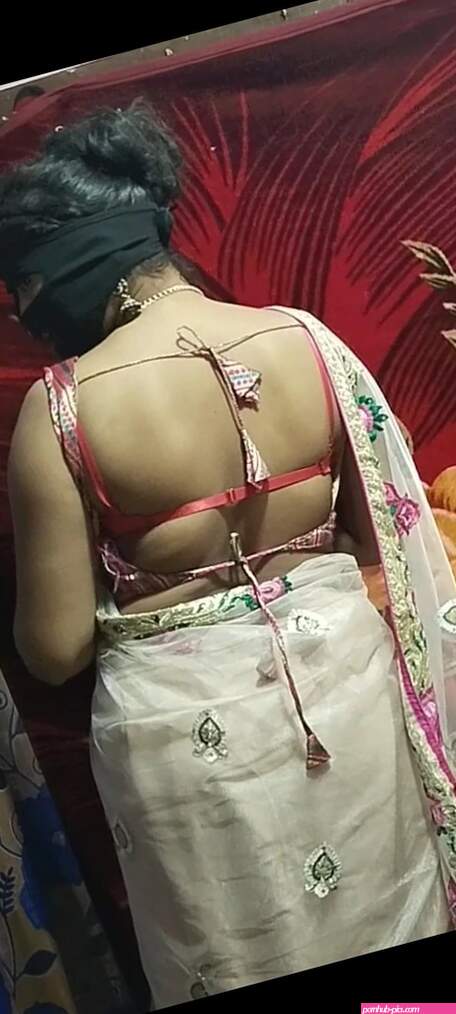 Bihar Wali Stepmom Got the Taste of My Coarse Land. ft. Hotbhabhi420 by Kushum: Gaping Mom Masked Taboo Indian Porn