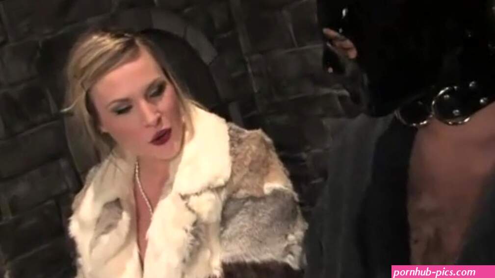 Watch Blonde Harmony Rose has fun with his hard Dick