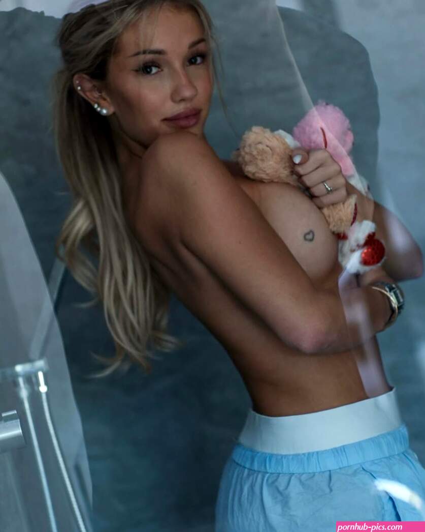 Breckie Hill Nude Photos- Unleashed OnlyFans Model Best adult videos and photos