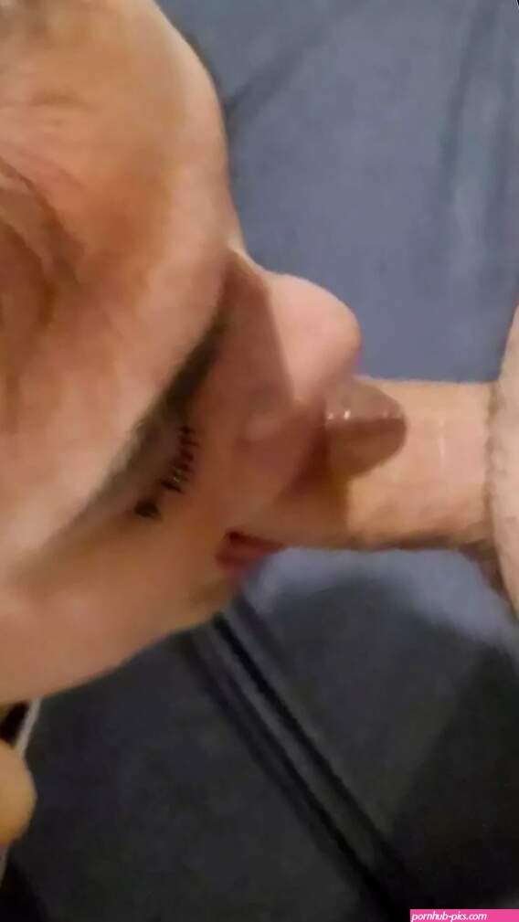 Masturbating While Sucking Dick Porn Videos: 720p HD XXX 2026