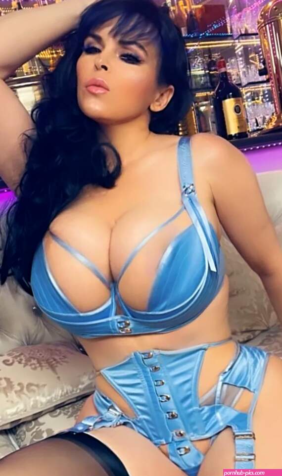 Anna Azerli