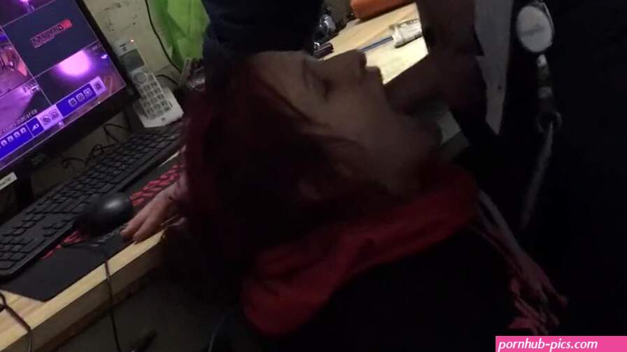 Blow job at work... Almost busted!