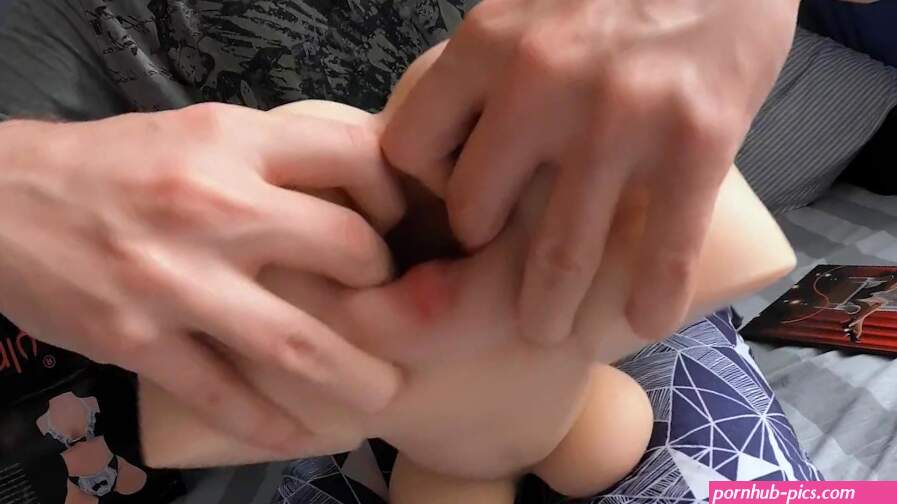 Guy fucked mini sex doll Dita from TANTALY gets shaking orgasm. Heavy breathing and dirty talk FPOV Vidéos Porno