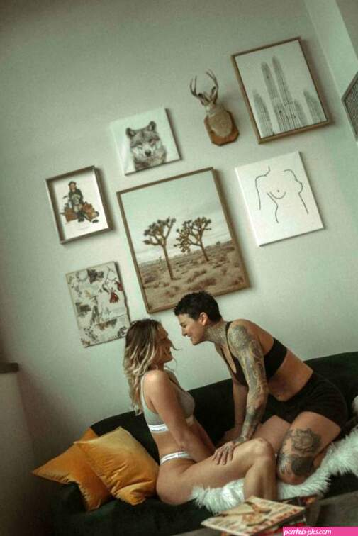 Lingerie for lesbians: LGBTQIA brands styles and shopping tips