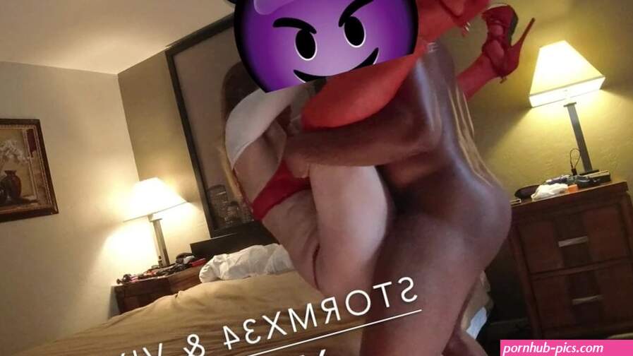Mid Air Fucking Porn Videos