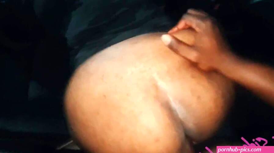 Big Booty Ebony public session 5 she told me to pull over and fuck her