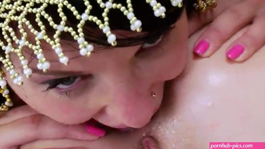Sexy Russian dolls having hard anal sex with matreshkas watch online
