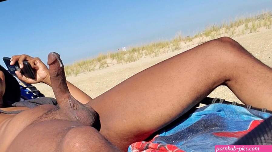 Masturbation Nude Beach