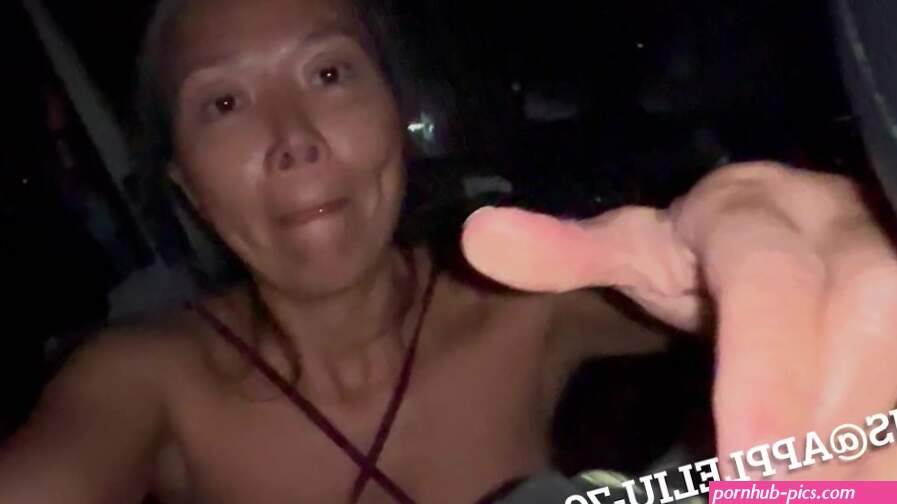 175 wife gives blowjob in travel van OnlyFans appleliu-76 Vidéos Porno