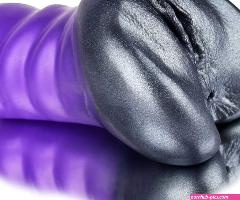 GEEBA pounding two holes fantasy realistic male masturbatorsilicone sex toys for adultstextured and ribbed tunnel stroker for masturbation fun : Amazon.nl: Health Personal Care