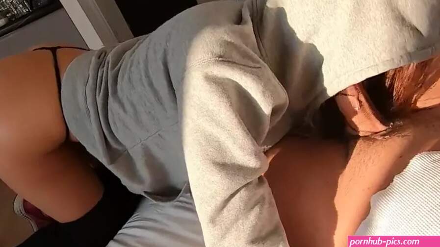 Fit babe with a big ass getting fucked in the morning