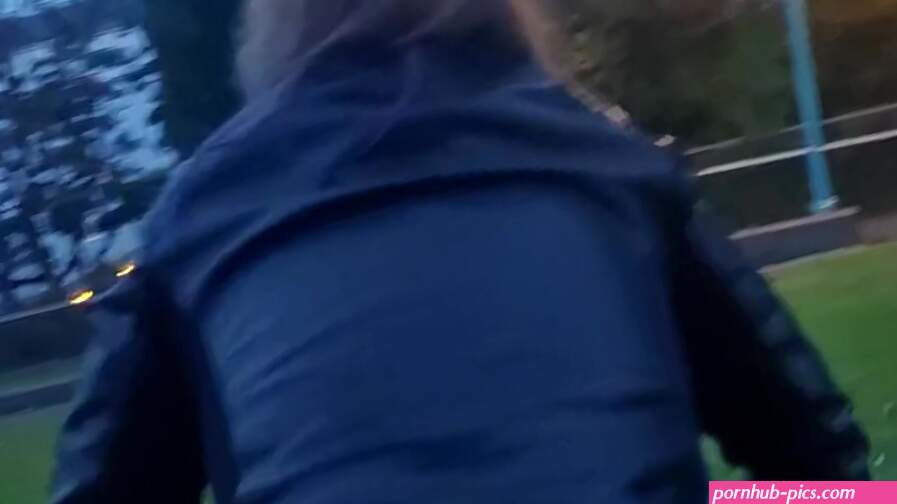 MILF rides guy to premature creampie on public bench