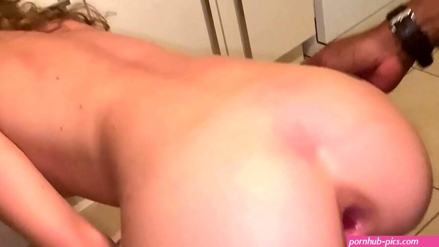 My husband call his friend to fuck me in the ass with his BBC !