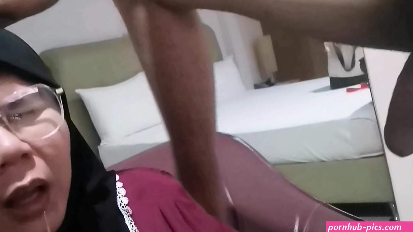 Hijab Blowjob Indonesia Porn Videos: 720p HD XXX 2026