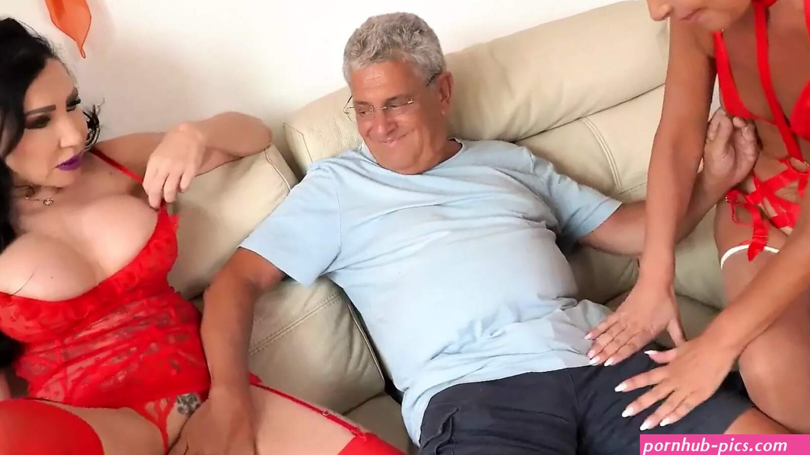 Horny Skinny Mature Anal Threesome Porn Videos: 720p HD XXX 2026