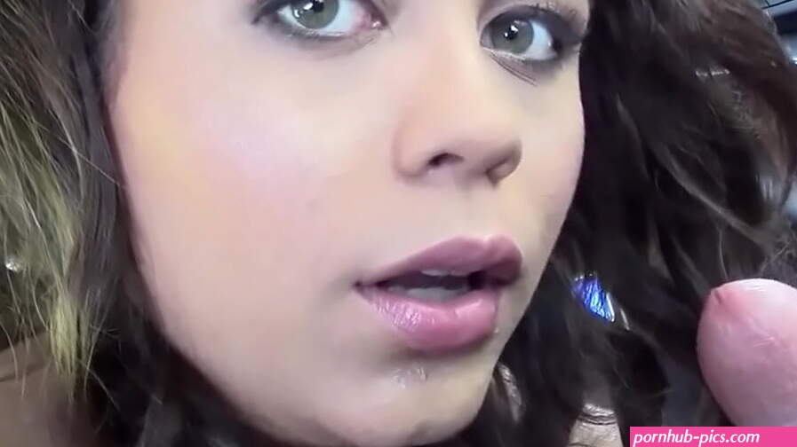 Amateur babe paid cash before fucking and facial pov