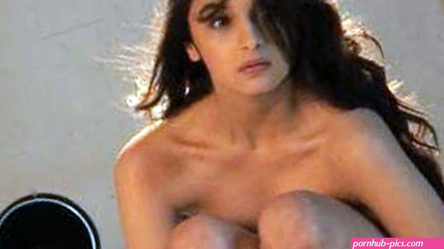 Alia Bhatt uncensored