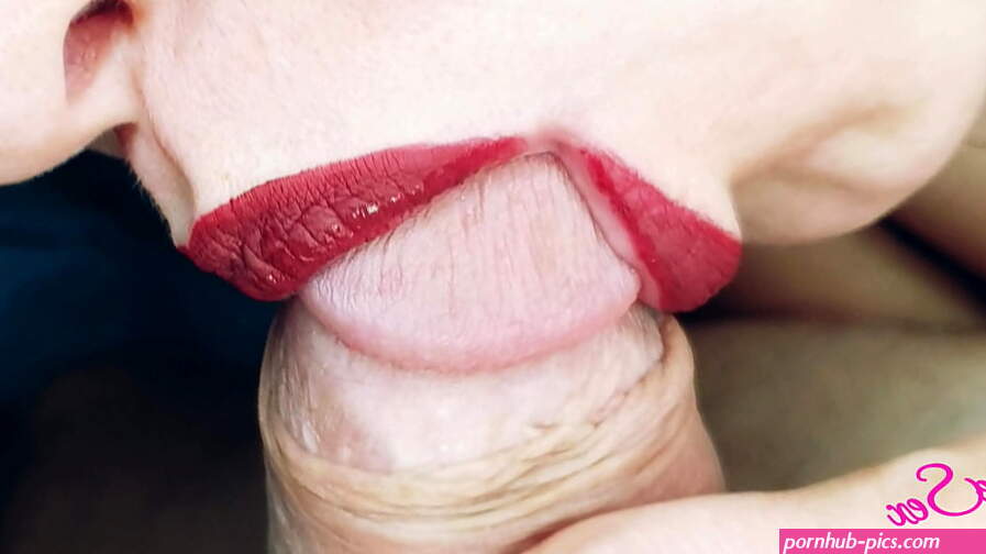 Perfect blowjob from sexy red lips