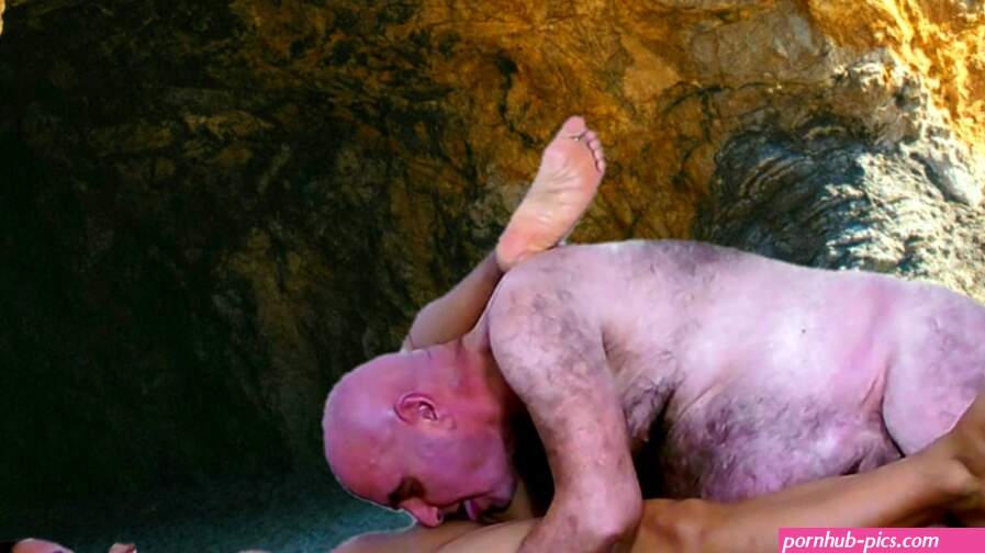 Cave sex Porno Videos
