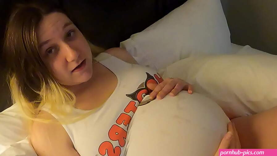 Pregnant Hooters waitress gives a customer a blow job and then gets creampied by her husband after she confesses about her adultery