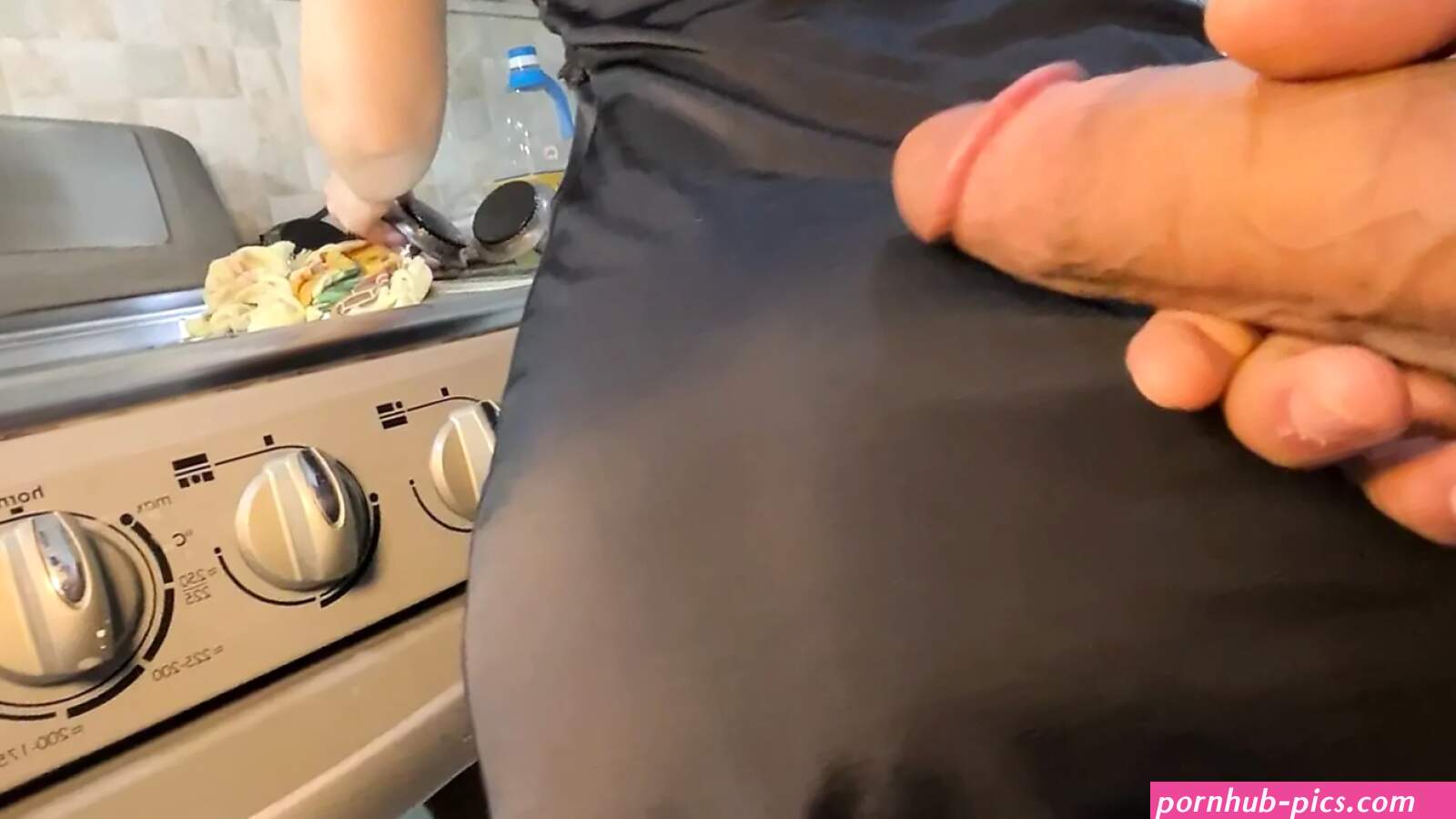 Latina Maid Cleans Room Naked Porn Videos