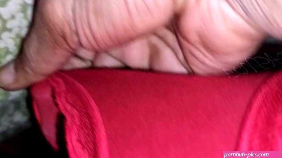 Eating Her QUEEFING PUSSY Under the Covers and Licking Her Dirty Ass and FEET