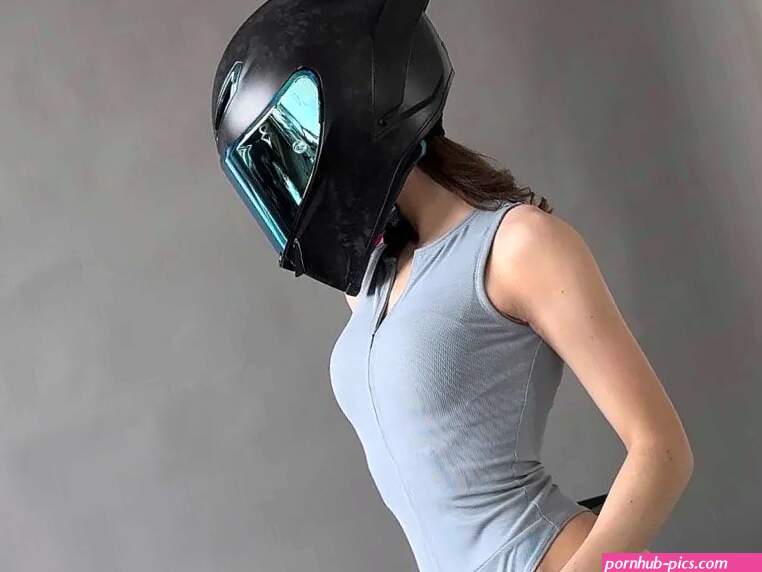 AngelAri- Cam Model: Free Live Sex Show Chat