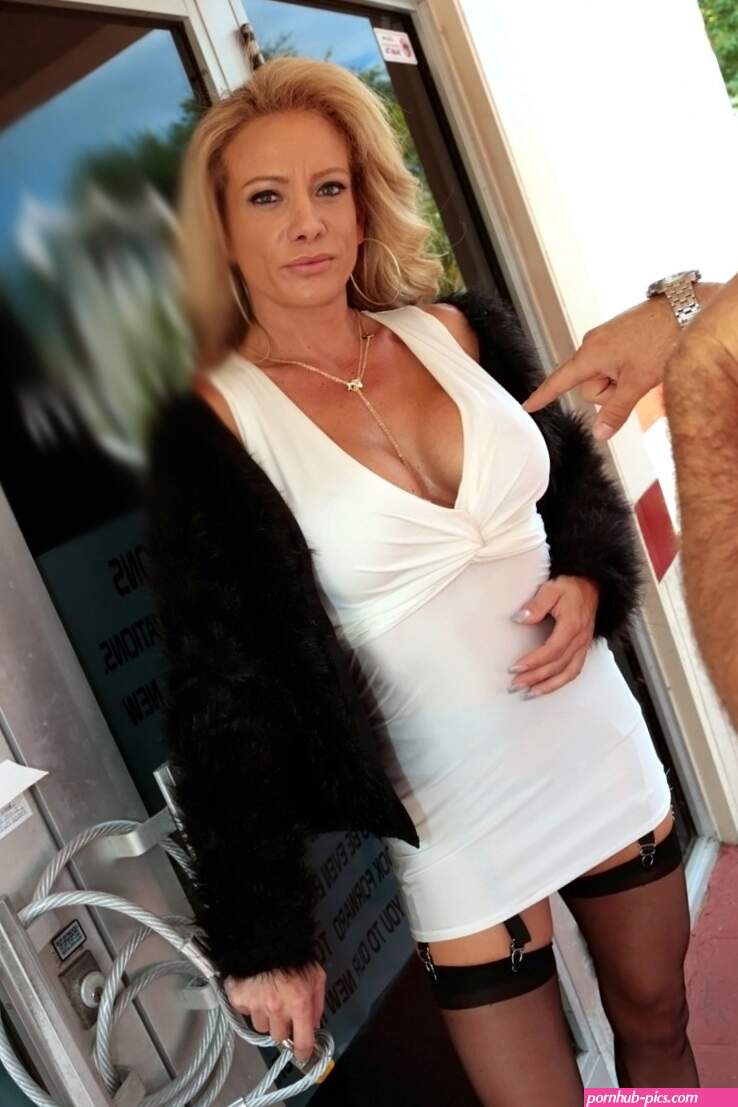 Busty Mom Raquel Sultra Fucked On A Couch