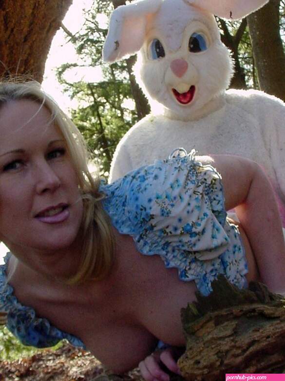 Awful Shit: Easter Bunny Porn
