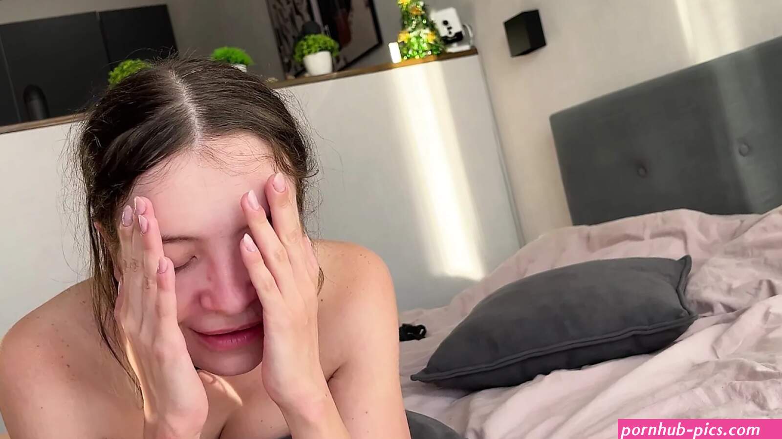 Painful Anal Facecam Porn Videos