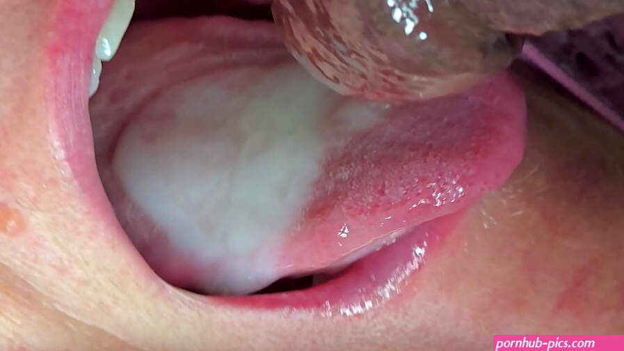 Big Ass BBW Cum Swallow