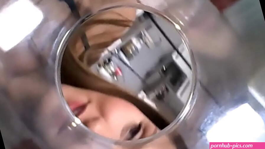 Endoscope Inside Pussy On Live Cam