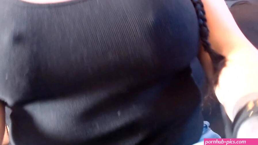 Big Sexy Titties Hard Nipples See Thru Top Bouncing Flexing Boobs