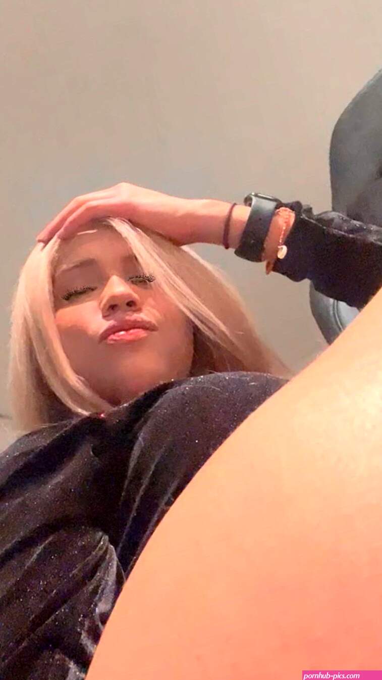 Enjoy 49 Gabynapolesss Gaby Napoles OnlyFans leaks videos for free. Page 4