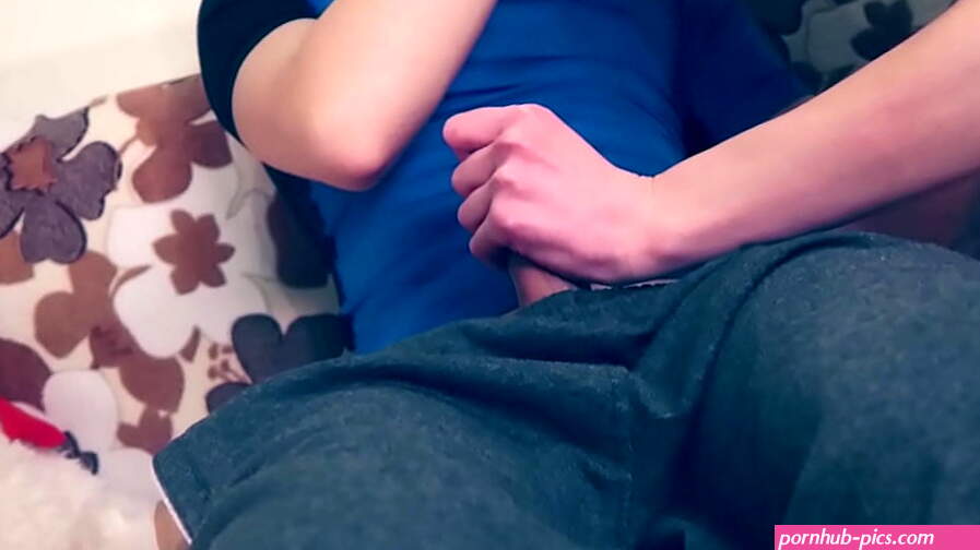 Hot Homemade sex with a teen on the couch