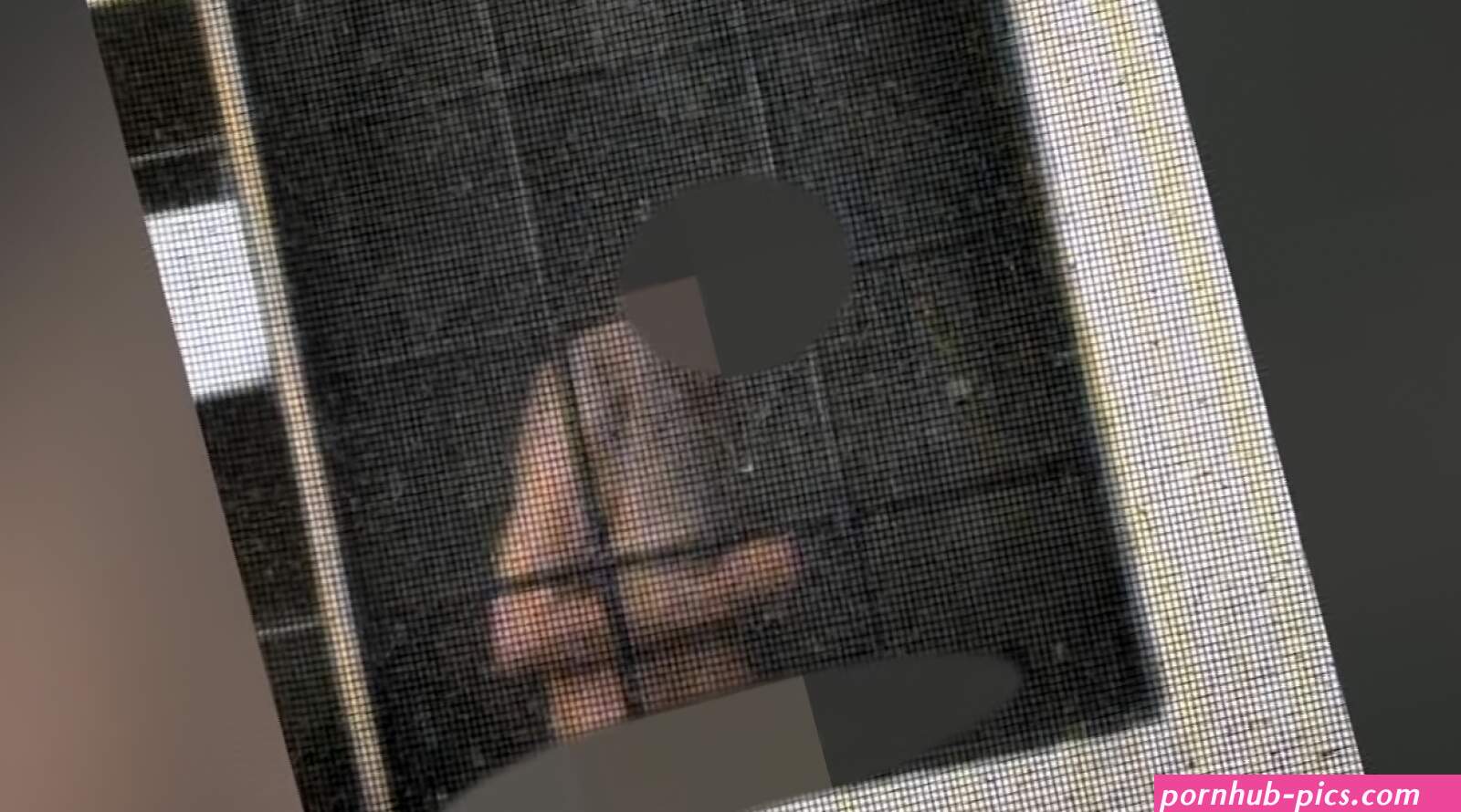 Naked L.A. neighbor accused of indecent exposure in front of uncovered windows
