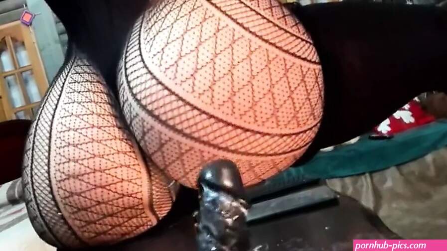 Creamy PAWG Pussy Porn Videos