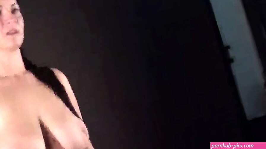 Busty nude Porno Videos