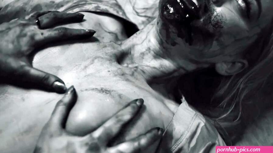 Eaten Alive Porn Videos