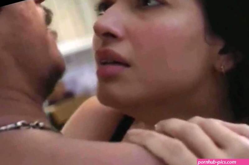 Tamanna Bhatia Hot and Sexy Scene South movie clips