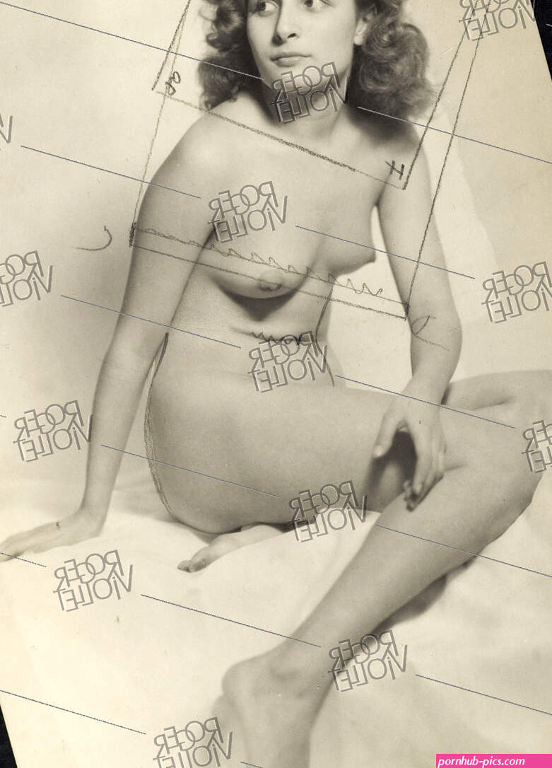 Female nude. Paris on March 4 1944.