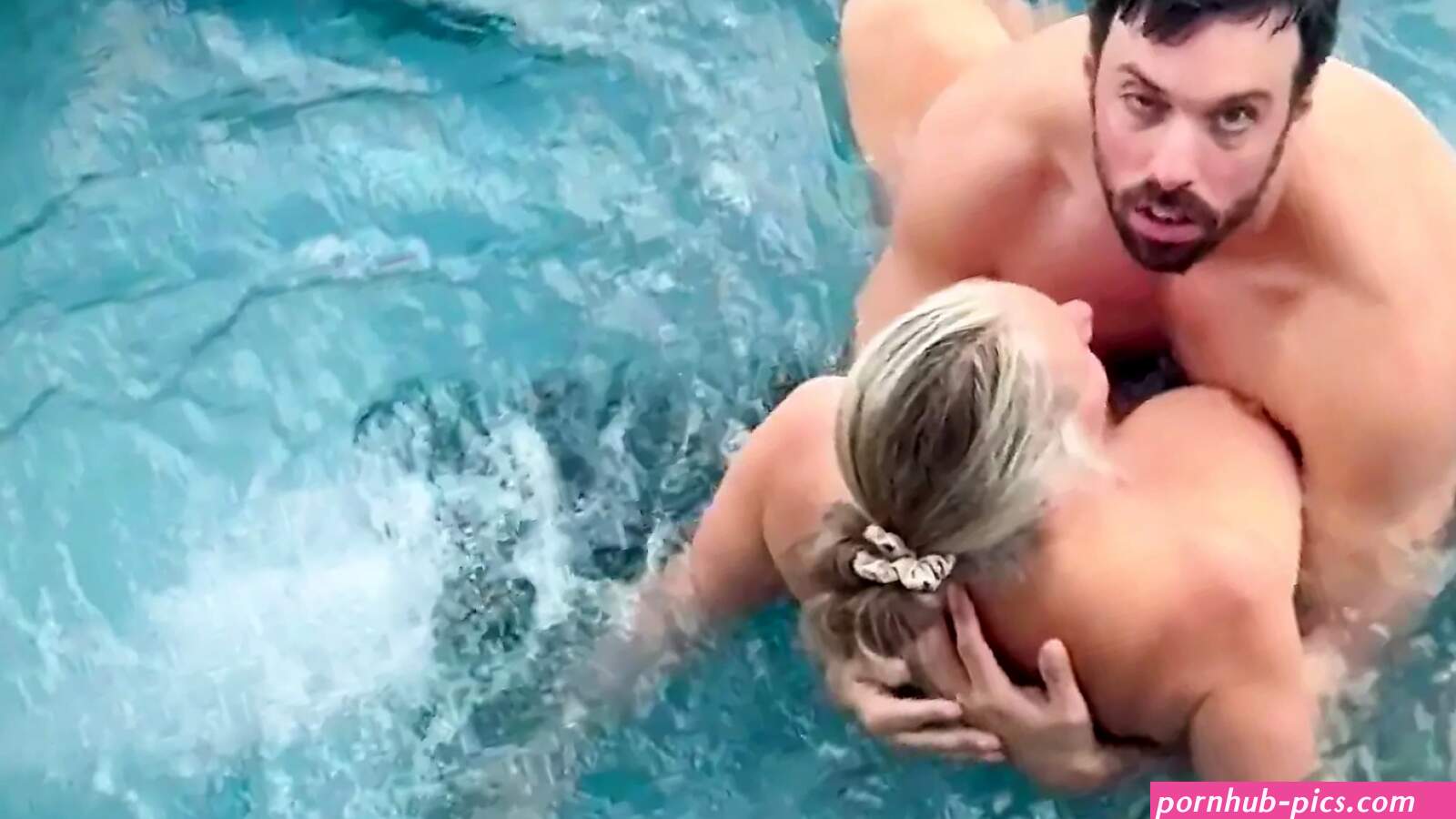 Free Underwater Fuck Porn Videos